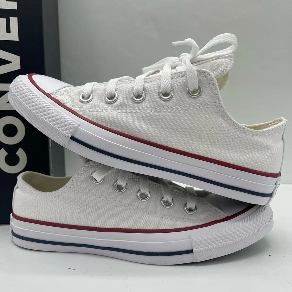 CTAS WMNS Chuck Taylor All Star LOW TOP SHOE
M7652C Black/White Sneakers - Picture 13 of 16